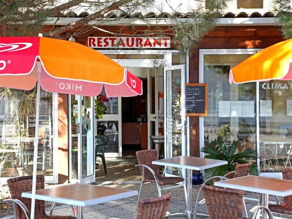Hôtel Le Rialto Le Sequestre Exterior foto